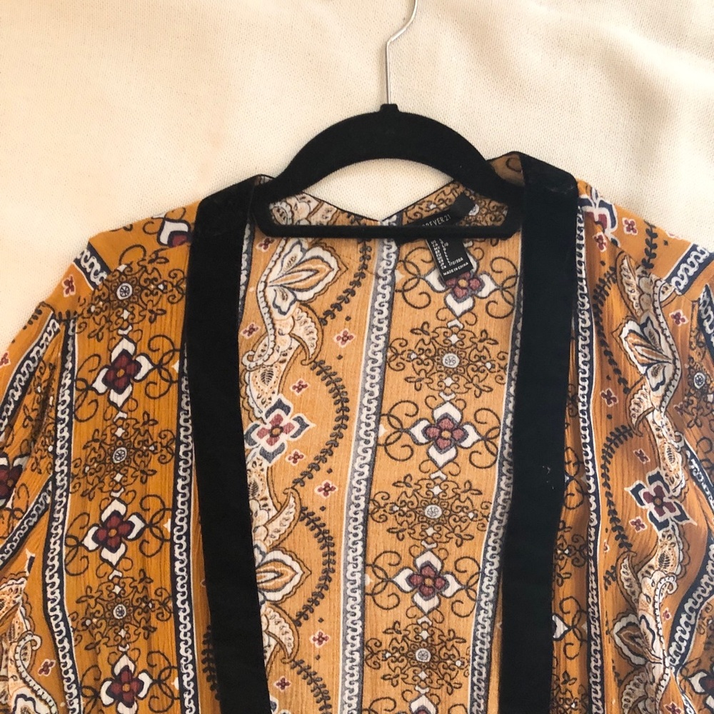 Patterned Cardigan - Picture 6 of 7